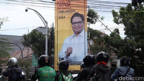 Baliho Airlangga untuk 2024 Mejeng di Kota Bandung