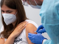 Berapa Dosis Vaksin yang Diperlukan untuk Ampuh Hadapi Varian Delta?