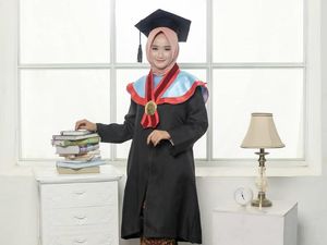 Viral Pria Mundur PDKT Gegara Wanitanya Lanjut S2, Disuruh Cari yang Lain Viral Pria Mundur PDKT Gegara Wanitanya Lanjut S2, Disuruh Cari yang Lain