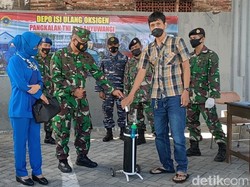 Pangkalan TNI AL Banyuwangi Buka Pengisian Oksigen Gratis Bagi Warga Isoman