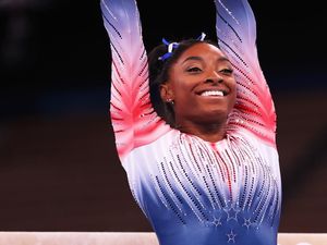 Pernah Suntik Botox, Simone Biles Cerita Wajahnya Jadi Begini Pernah Suntik Botox, Simone Biles Cerita Wajahnya Jadi Begini