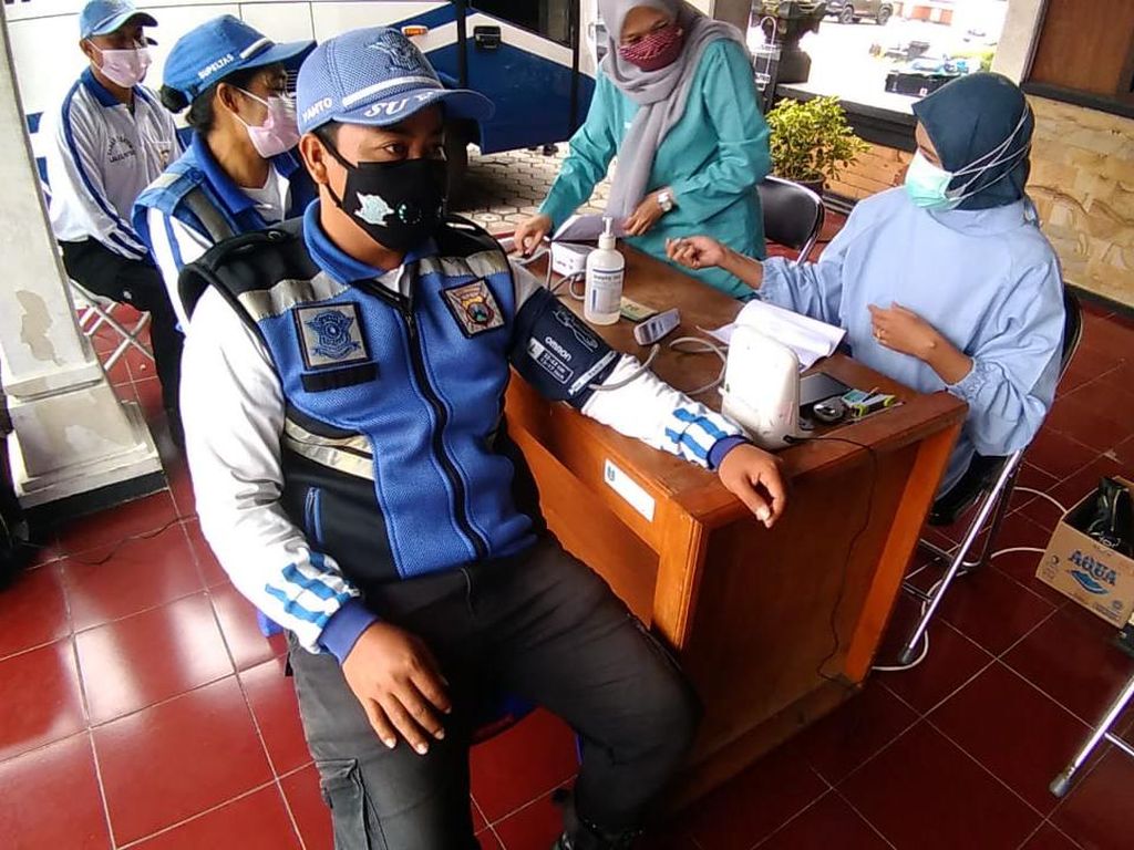 Puluhan Supeltas di Kota Malang Divaksin Dosis Kedua