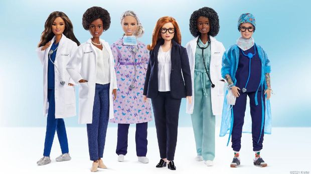 Barbie Edisi Sarah Gilbert dan Pahlawan medis lainnya/Mattel