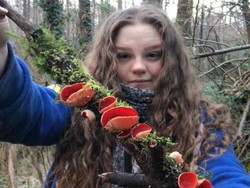 Diberi Buku Tentang Jamur Saat Kecil, Kini Wanita Ini Dikenal Sebagai Ahli Jamur