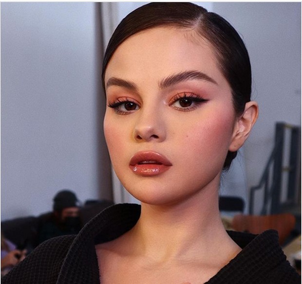 Selena gomez mengidap depresi dan panic attack