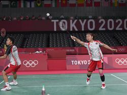 Tak hanya Greysia, Apriyani-Minions Juga Pernah Ganti Raket di Final