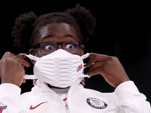 Masker Keren Tim Olimpiade AS Tuai Kontroversi, Ini Sebabnya