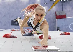 Peluh Atlet Panjat Tebing Olimpiade Tokyo Kala Mencapai Puncak