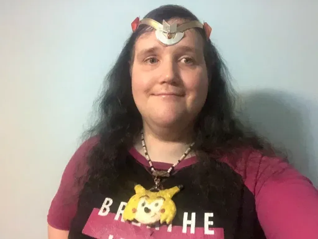 Heboh Penulis Komik Transgender Ditangkap, Pelecehan Seks Terhadap Ibunya