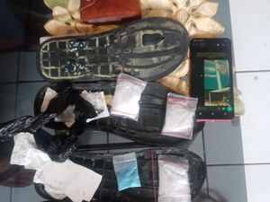 Pria Bandung Selundupkan Sabu ke Lapas Jelekong Lewat Alas Sandal