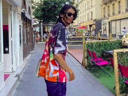 Raihan Fahrizal, Model Indonesia Pertama di Runway Yves Saint Laurent