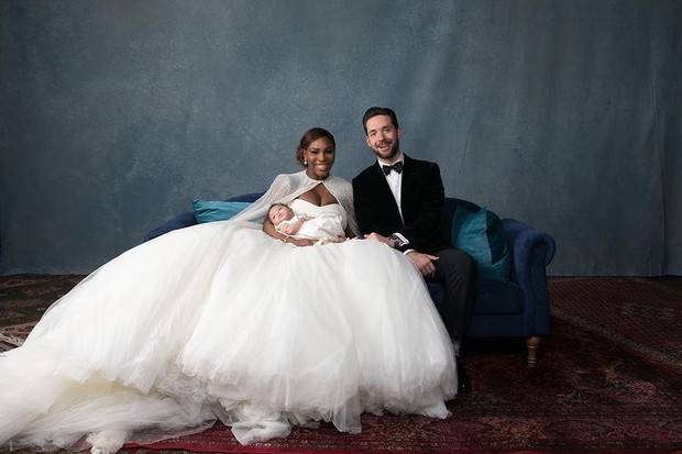 Gaun pengantin Serena Williams.