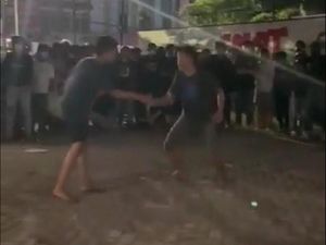 Lagi-lagi Panitia Tarung Bebas Makassar Lolos dari Genggaman Polisi Lagi-lagi Panitia Tarung Bebas Makassar Lolos dari Genggaman Polisi