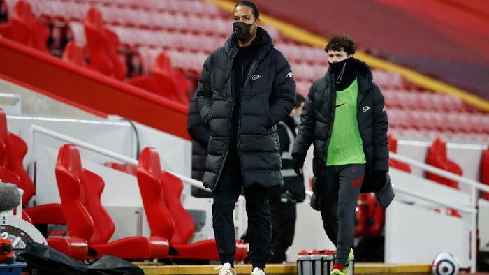 LIVERPOOL, ENGLAND - FEBRUARY 20: Virgil van Dijk of Liverpool looks on prior to the Premier League match between Liverpool and Everton at Anfield on February 20, 2021 in Liverpool, England. Sporting stadiums around the UK remain under strict restrictions due to the Coronavirus Pandemic as Government social distancing laws prohibit fans inside venues resulting in games being played behind closed doors. (Photo by Phil Noble - Pool/Getty Images)