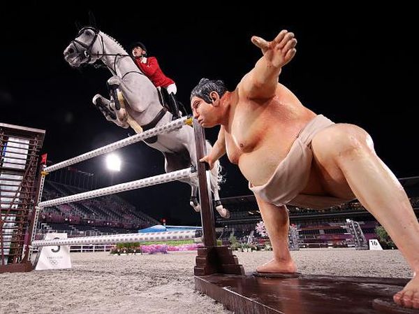 Wujud Patung Pesumo yang Bikin Kuda di Olimpiade Tokyo Gagal Fokus