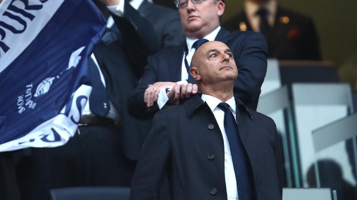 LONDON, ENGLAND - APRIL 30: Spurs chairman Daniel Levy looks on prior to the UEFA Champions League Semi Final first leg match between Tottenham Hotspur and Ajax at at the Tottenham Hotspur Stadium on April 30, 2019 in London, England. (Photo by Julian Finney/Getty Images)