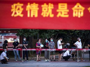 Ahli Virus Wuhan: Harus Bersiap Hidup Berdampingan dengan COVID-19