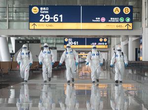 COVID-19 Gentayangan Lagi, China Tutup Rute Transportasi