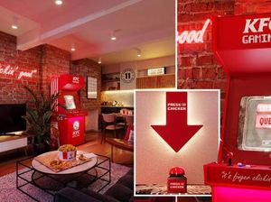 Seru! Hotel Tema KFC Ini Sediakan Tombol Pesan Fried Chicken di Kamar