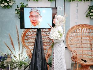 Viral Wanita Ini Jadi Pengantin Sendirian, Mempelai Prianya Kena Corona Viral Wanita Ini Jadi Pengantin Sendirian, Mempelai Prianya Kena Corona