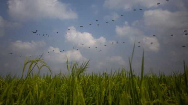 Intip Latihan Gabungan TNI yang Masuk 16 Besar Kekuatan Militer Dunia