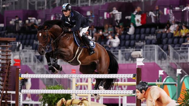 Tokyo 2020 Olympics - Equestrian - Jumping - Individual - Qualification - Equestrian Park - Tokyo, Japan - August 3, 2021. Teddy Vlock of Israel on his horse Amsterdam 27 competes. REUTERS/Alkis Konstantinidis