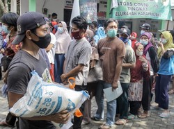 Bansos Beras Disetop Sementara, Sampai Kapan?