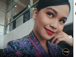 Namanya di SIM Unik, Mantan Pramugari Cantik Ini Viral