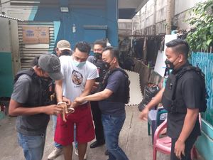 Maling Viral yang Gasak Duit Rp 20 Juta di SPBU Cengkareng Ditangkap! Maling Viral yang Gasak Duit Rp 20 Juta di SPBU Cengkareng Ditangkap!