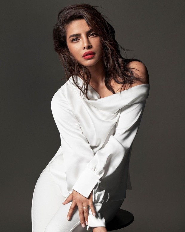 Priyanka Chopra menjadi duta global BVLGARI (foto: instagram.com/priyankachopra)