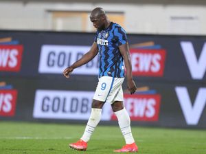 Ditekan Fan Inter, Agen Lukaku Buka Suara