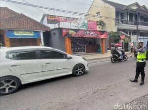 Warga Tasikmalaya Keluhkan Pelebaran Jalan Bikin Macet-Rawan Kecelakaan