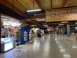 MInggu Ini Pemerintah Uji Coba Pembukaan Mal di Daerah PPKM Level 4