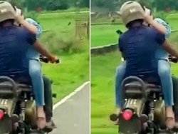 Bikin Resah! Dua Sejoli Boncengan Naik Motor tapi Hadap-hadapan