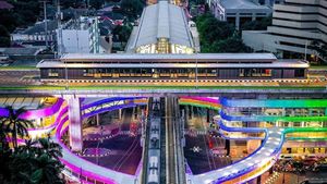 Warna-warni Skybridge MRT ASEAN-Halte Transjakarta CSW yang Dibanggakan Anies