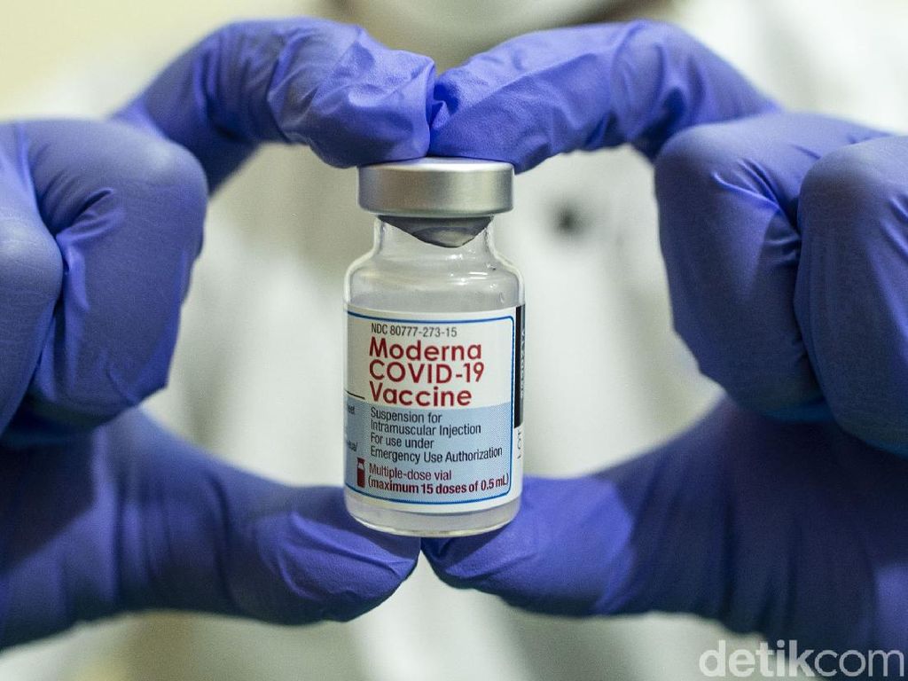 Terpopuler Sepekan: Efek Samping Vaksin Moderna Lebih Nendang