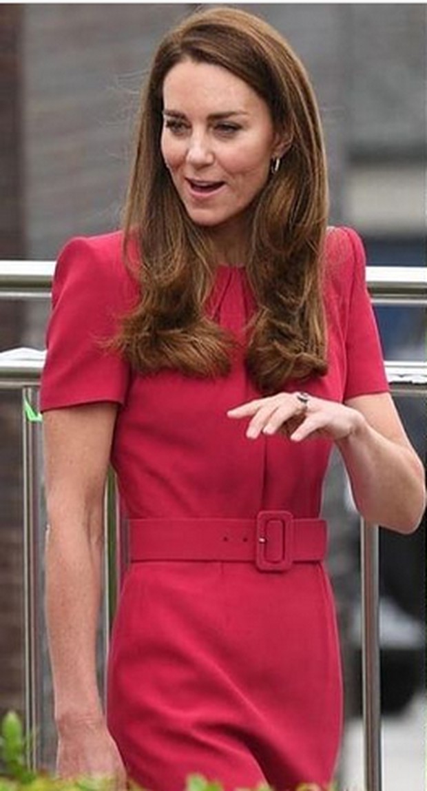 Intip Koleksi Gaun Terbaru Kate Middleton di 2021, Ada yang Mencapai 30
