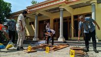 Kondisi Rumah yang Kena Ledakan Petasan Balon Udara di Ponorogo