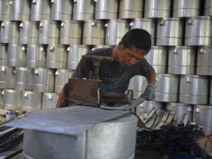 UMKM Terpukul Dampak Pandemi, Apa Langkah Pemerintah?