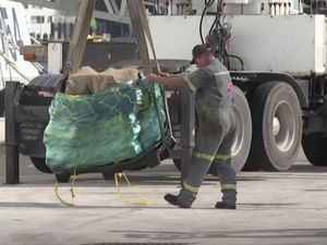 Penampakan Narkoba Senilai Rp 20 T yang Disita Penjaga Pantai AS