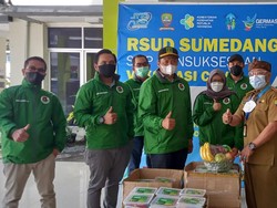 PPP Sumedang Beri Bantuan Makanan & Suplemen bagi Nakes