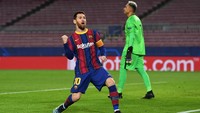 Dengan demikian, berakhir sudah era Messi di Barcelona. Dia angkat kaki dari Camp Nou dengan torehan 672 gol dan 305 asis dari 778 penampilan. David Ramos/Getty Images  
