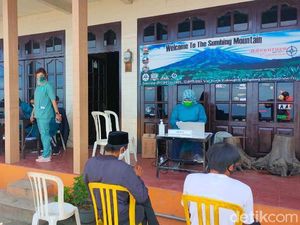 Pengelola Nepal Van Java Akhirnya Divaksinasi Juga