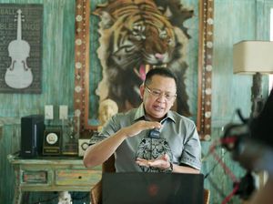 IMB GKI Yasmin Diserahkan, Bamsoet: 15 Tahun Persoalan Pelik Diselesaikan IMB GKI Yasmin Diserahkan, Bamsoet: 15 Tahun Persoalan Pelik Diselesaikan