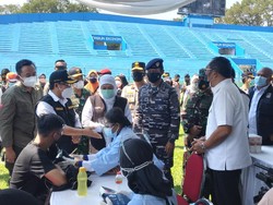 Capai 70 Persen Herd Immunity, Pangkoarmada II Gelar Vaksinasi di Gajayana