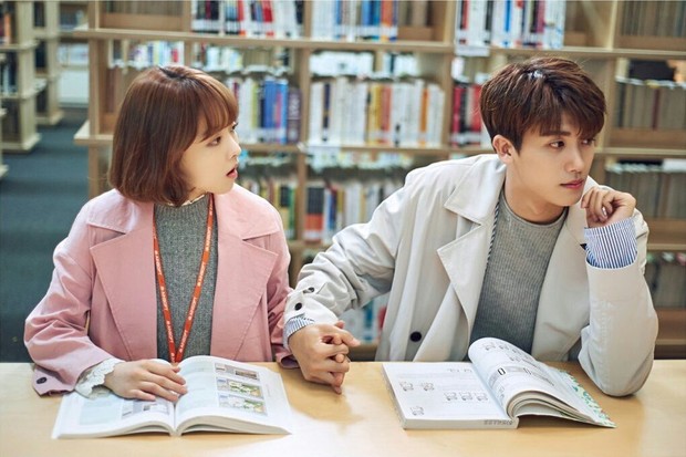 Chemistry manis Park Boyoung dan Park Hyunsik di drama Strong Woman Do Bong Soon ini bikin susah move on!/Foto: weheartit.com