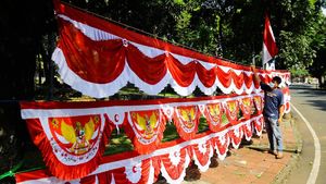 Geliat Penjualan Bendera Jelang HUT RI