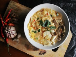 Heboh Jajan Seblak-Bakso Disebut Picu Remaja Anemia, Ini Kata IDAI