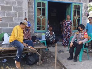 Cerita Kang Emon, Pedagang Mainan yang Gagalkan Begal di Bekasi Cerita Kang Emon, Pedagang Mainan yang Gagalkan Begal di Bekasi