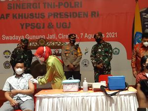 Baru 17 Persen Warga Divaksin, RK Ajak Ikatan Alumni di Jabar Percepat Vaksinasi